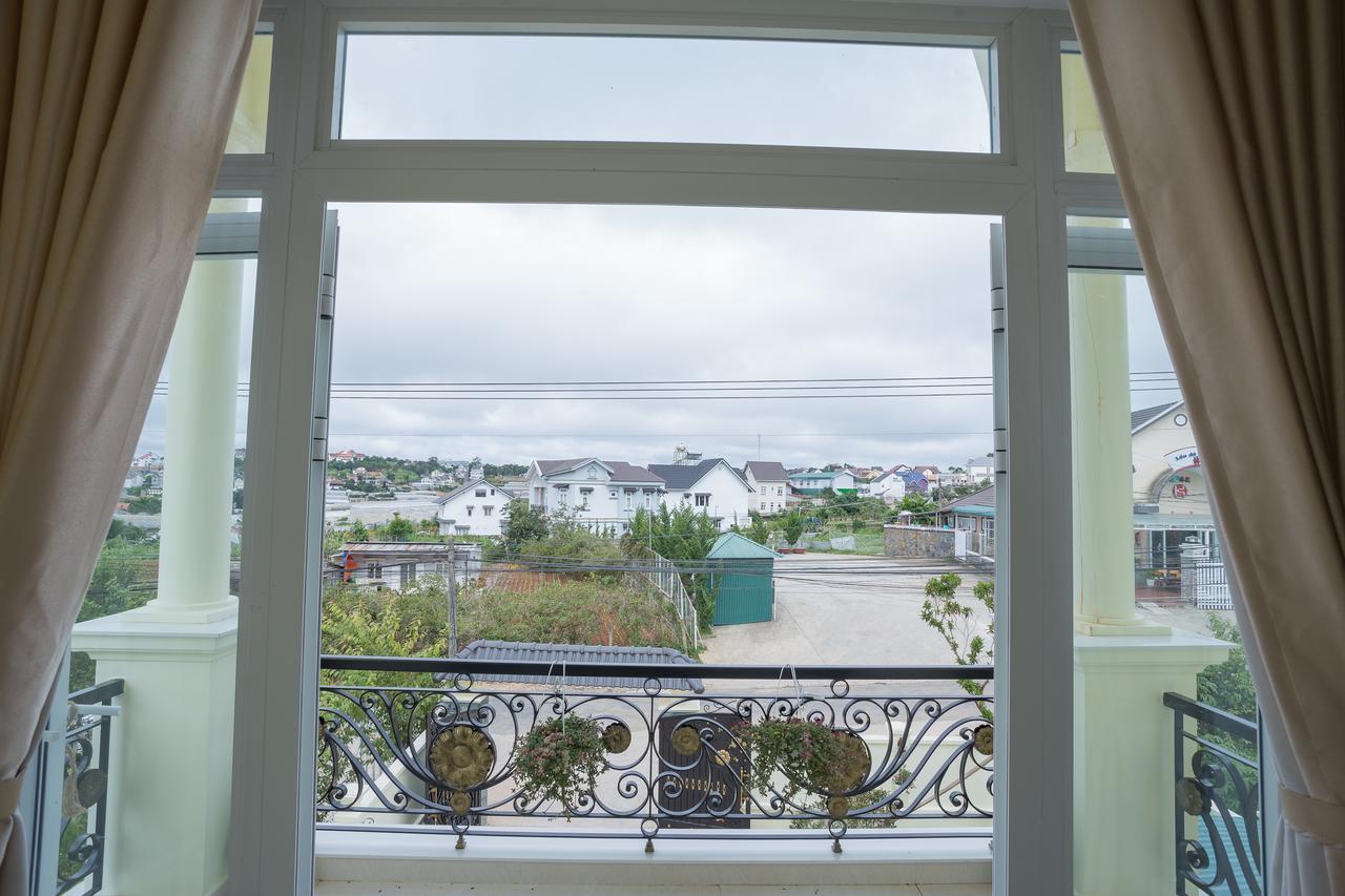 Biet Thu Du Lich Atiso Apartment Dalat Luaran gambar